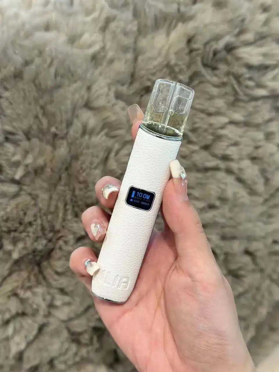 ILLA哩啞一代皮革主機-慕雪白-1.webp